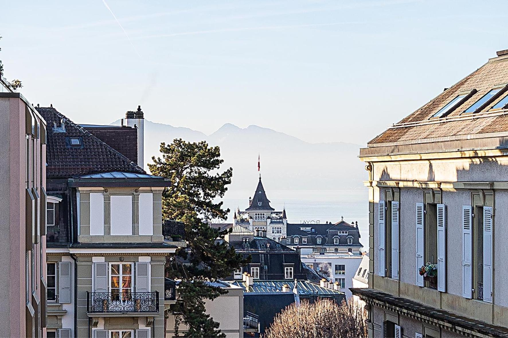 Simplon 10 - Lausanne Gare ภายนอก รูปภาพ